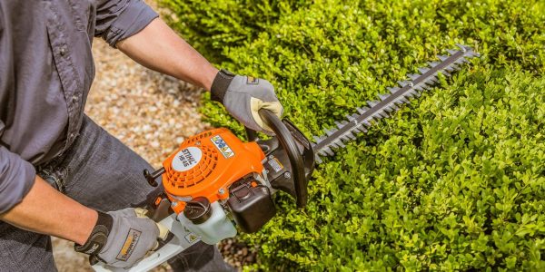 stihl_hedge_trimmer